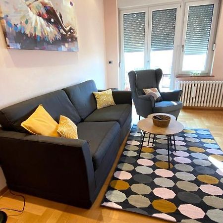 Quince Apartment-Free Parking-City Center 베오그라드 외부 사진