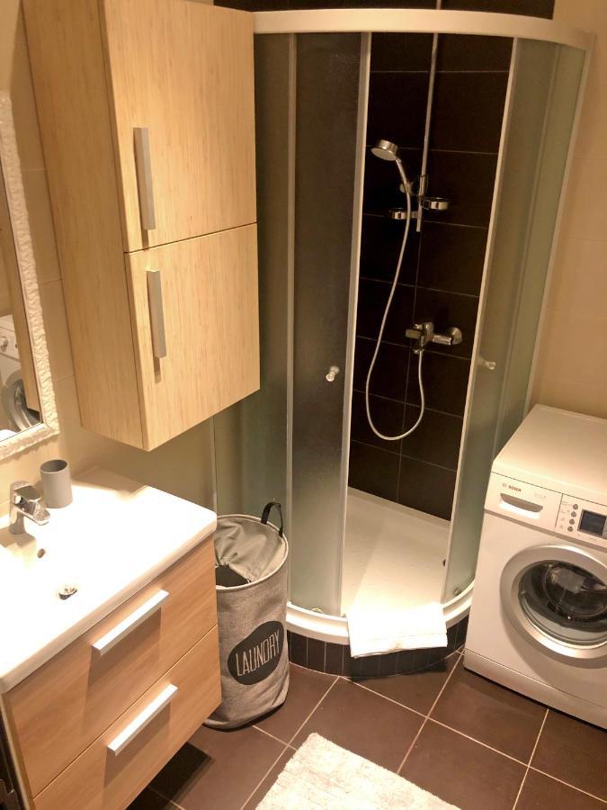 Quince Apartment-Free Parking-City Center 베오그라드 외부 사진